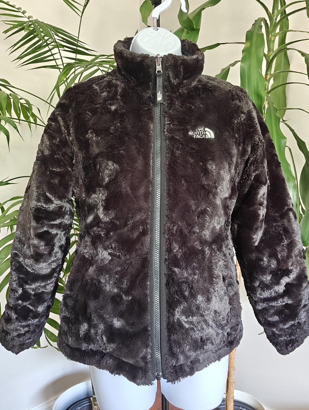 The North Face Reversible Puffer Jacket - Picture 4 of 14